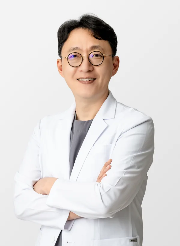 김철웅 원장